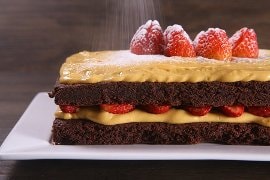 Naked Cake de doce de leite Naked Cake de doce de leite