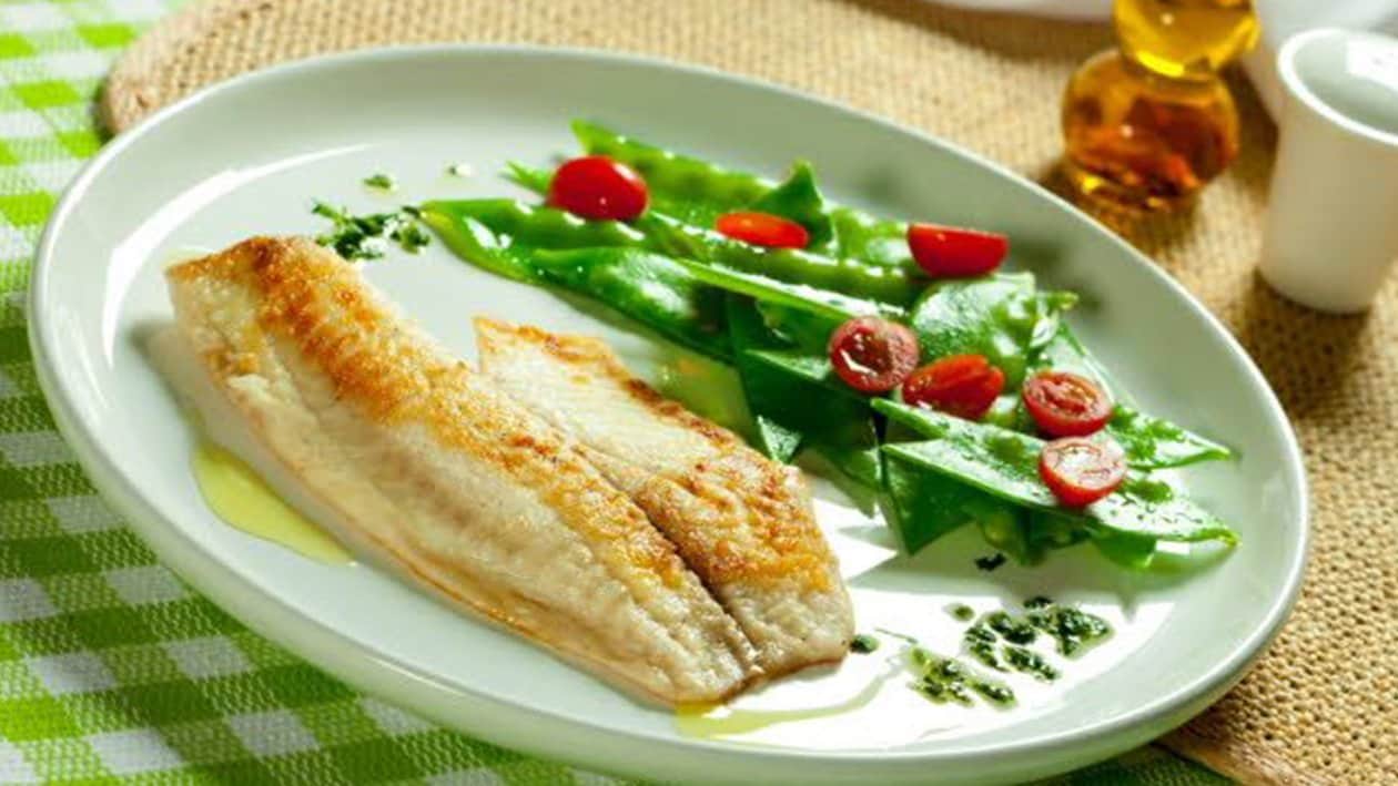 https://www.unileverfoodsolutions.com.br/dam/global-ufs/mcos/SLA/calcmenu/recipes/BR-recipes/fish-%26-other-seafood-dishes/fil%C3%A9-de-peixe-ao-lim%C3%A3o/main-header.jpg