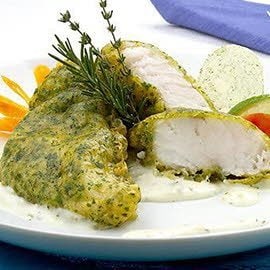 Filé de Pescada com Crosta de Bacalhau e Castanha Filé de Pescada com Crosta de Bacalhau e Castanha
