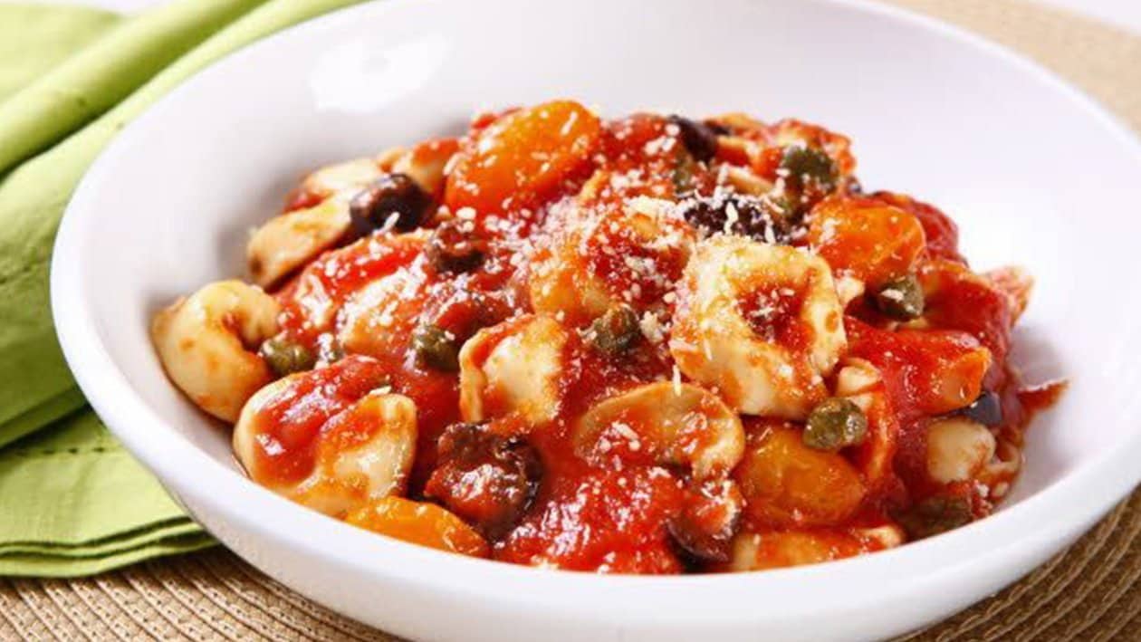 Capeletti de Carne à Puttanesca