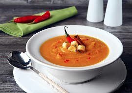 Sopa de abóbora com especiarias Sopa de abóbora com especiarias