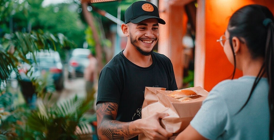 Comidas para vender no delivery e fazer do serviço um sucesso em seu food service