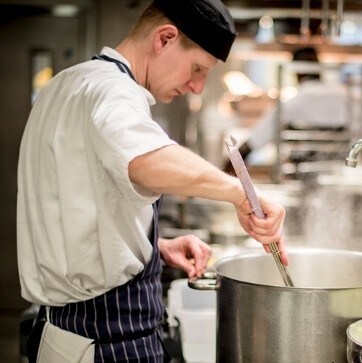 Gestão de equipe: 6 maneiras de manter uma equipe de food service motivada