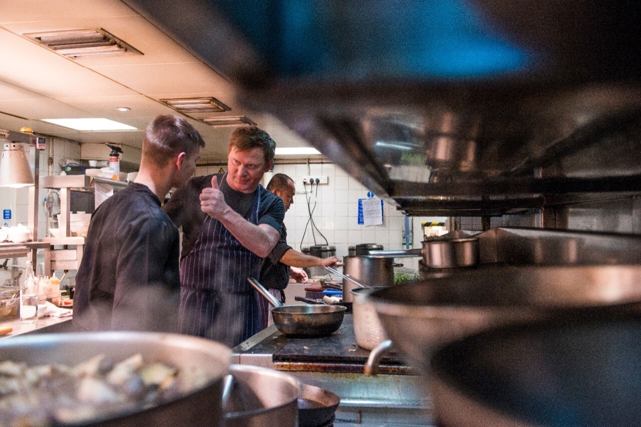 Treine e avalie sua equipe sobre Segurança dos Alimentos