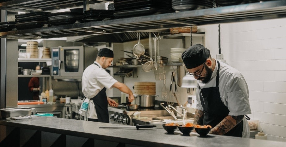 6 regras essenciais de segurança na cozinha para prevenir acidentes