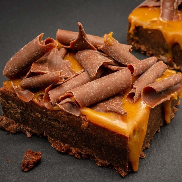 Caramelo salgado: como usar a tendência nos pratos do seu cardápio