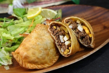Empanadas argentinas podem ser entrada ou prato principal; veja ideias