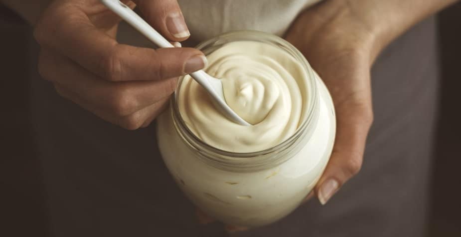 Pratos que combinam com maionese: aposte na pluralidade desse ingrediente
