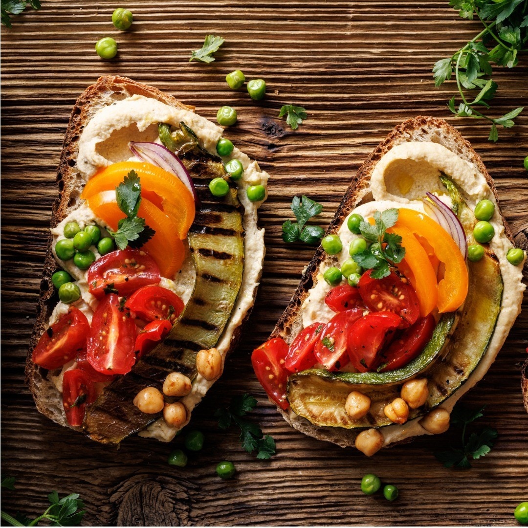 Aposte em 3 ideias de entradas veganas para diferenciar o seu cardápio da concorrência